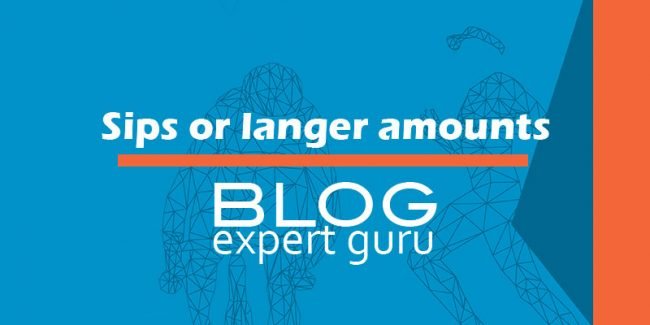 Sips or larger amounts of sportsdrinks during excercise Sips or larger amounts of sportsdrinks during excercise